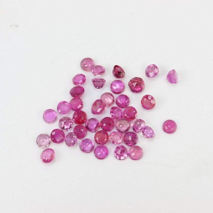 12.90ct Ruby Faceted Round-cut Parcel of Gemstones, 3.75mm