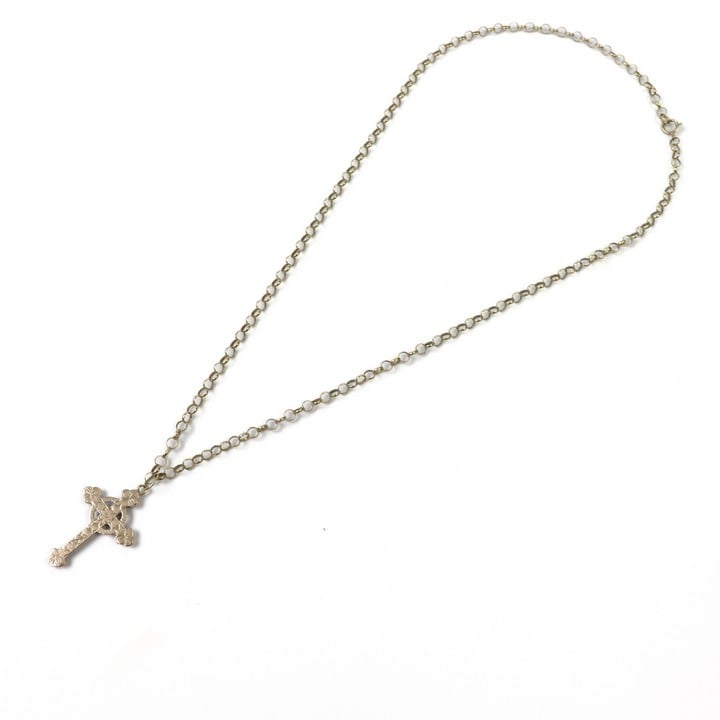 9ct Yellow Gold Celtic Cross Pendant and Belcher Chain, 50cm, 5.5g (VAT Only Payable on Buyers Premium)