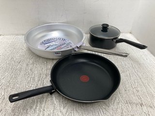 3 X ASSORTED PANS TO INCLUDE PENTOLE AGNELLI 36CM FRYING PAN: LOCATION - C4