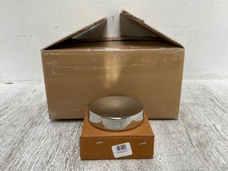 BOX OF STAINLESS STEEL ROUND SOAP DISHES: LOCATION - C2