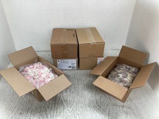 6 X BOXES OF ASSORTED SWEETS TO INCLUDE FIZZY COLA BOTTLES - BBE 17/1/25: LOCATION - D1
