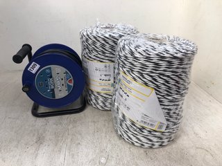 2 X HORIZONT REELS OF ROPE TO ALSO INCLUDE 30M EXTENSION CABLE REEL: LOCATION - D7