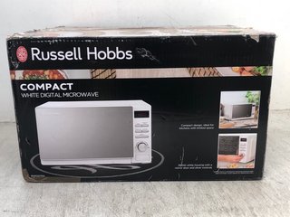 RUSSELL HOBBS COMPACT DIGITAL MICROWAVE IN WHITE: LOCATION - D12