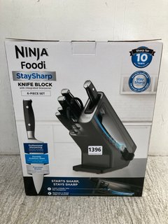 NINJA FOODI STAY SHARP 6 PIECE KNIFE BLOCK WITH INTEGRATED SHARPENER - RRP £199.99 (PLEASE NOTE: 18+YEARS ONLY. ID MAY BE REQUIRED): LOCATION - D14