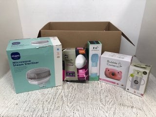QTY OF ASSORTED BABY ITEMS TO INCLUDE MAM MICROWAVE STEAM STERILISER: LOCATION - A17