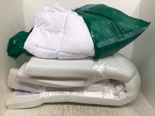 USPARK SMALL DOUBLE MATTRESS PROTECTOR TO INCLUDE SILENTNIGHT SMALL DOUBLE MATTRESS PROTECTOR: LOCATION - A17