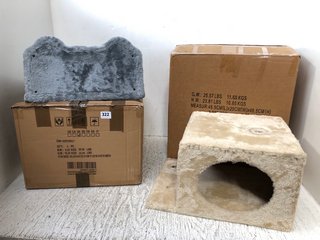 PAWHUT 4-PIECE WALL MOUNTED CAT TREE IN GREY TO INCLUDE LARGE CAT TREE WITH SCRATCHING POSTS IN CREAM: LOCATION - A13
