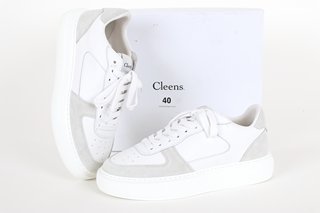 CLEENS COURT TRAINERS IN WHITE NAPPA - SIZE UK7.5 - RRP £130: LOCATION - BOOTH