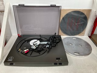 AUDIO-TECHNICA FULLY AUTOMATIC BELT-DRIVE STEREO TURNTABLE - MODEL AT-LP2X - RRP £180: LOCATION - A5