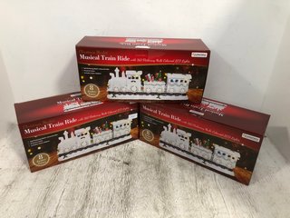 3 X CHRISTMAS MARKET MUSICAL TRAIN RIDE SETS WITH FLASHING LIGHTS: LOCATION - A2