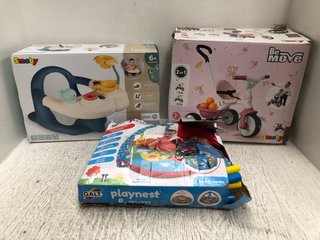 3 X ASSORTED KIDS ITEMS TO INCLUDE BEMOVE PINK AND WHITE CHILDRENS PUSH BIKE: LOCATION - B8