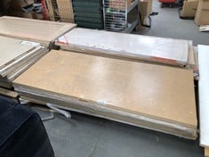 PALLET OF ASSORTED DOORS TO INCLUDE PREMDOR APPROX 1981 X 840MM INTERIOR DOOR (COLLECTION OR OPTIONAL DELIVERY) (KERBSIDE PALLET DELIVERY)