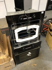 2 X HISENSE BUILT IN SINGLE OVEN IN BLACK (1 X OVEN IS MISSING DOOR) (COLLECTION OR OPTIONAL DELIVERY)