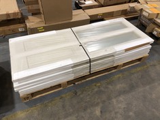 6 X ASSORTED DOORS TO INCLUDE XL JOINERY INTERIOR WHITE MOULDED VICTORIAN WHITE CLEAR GLASS APPROX 1091 X 762MM (COLLECTION OR OPTIONAL DELIVERY)