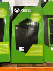 XBOX SERIES X REPLICA DESK FRIDGE THERMOELECTRIC COOLER 4.5L (DELIVERY ONLY)