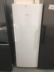 SIEMENS FREESTANDING UPRIGHT FREEZER IN WHITE - MODEL NO-GS29NVW3PG - RRP- £635 (COLLECTION OR OPTIONAL DELIVERY)