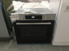 BOSCH SERIES 4 BUILT IN ELECTRIC SINGLE OVEN IN STAINLESS STEEL -MODEL NO-HBS534BS0B - RRP £399 (COLLECTION OR OPTIONAL DELIVERY)