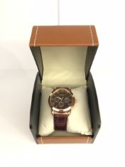 MENS LA BANUS WATCH – GOLD COLOUR CASE – LEATHER STRAP – GIFT BOX (DELIVERY ONLY)
