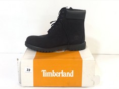 TIMBERLAND PREMIUM UNISEX LEATHER WATERPROOF BOOTS IN BLACK UK 12.5 RRP £190.00 (DELIVERY ONLY)