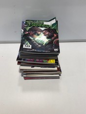APPROX 20 X ASSORTED DC GRAPHIC NOVELS TO INCLUDE HAL JORDAN AND THE GREEN LANTERN (DELIVERY ONLY)