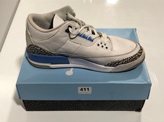 AIR JORDAN 3 RETRO HI-TOPS WHITE/VALOR BLUE-TECH GREY SIZE 12 RRP- £495 (DELIVERY ONLY)