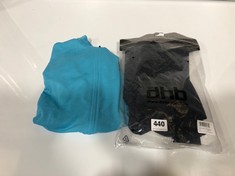 2 X ASSORTED DHB CLOTHING TO INCLUDE WOMENS LONG SLEEVE JERSEY BLUE SIZE 12 (DELIVERY ONLY)
