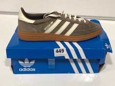 ADIDAS HANDBALL SPEZIAL TRAINERS BROWN/OFF WHITE SUEDE SIZE 6.5 (DELIVERY ONLY)