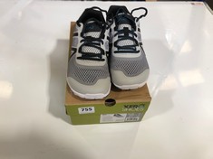 XERO SHOES HFS MEN'S RUNNING SHOES - DAWN GRAY UK 6 RRP £120.00 (DELIVERY ONLY)