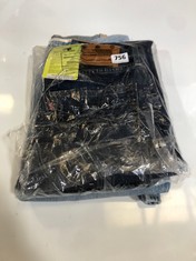 LEVI'S 94 BAGGY JEANS IN LIGHT BLUE SIZE 28X29 TO INCLUDE LEVI'S 512 SLIM TAPER JEANS IN DARK BLUE W32/L20 (DELIVERY ONLY)