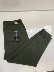 BOSS TAPERED FIT URBANEX LIGHTWEIGHT CARGO PANTS KHAKI GREEN SIZE 52 RRP- 3159 (DELIVERY ONLY)