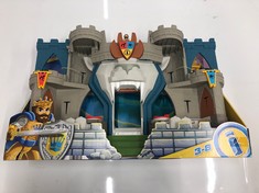 4 X ASSORTED TOYS TO INCLUDE IMAGINEXT THE LION'S KINGDOM CASTLE (DELIVERY ONLY)