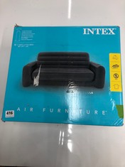 2 X INTEX INFLATABLE SOFA (DELIVERY ONLY)
