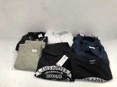10 X JACK AND JONES CLOTHING DIFFERENT SIZES AND MODELS INCLUDING BLACK T-SHIRT SIZE L -LOCATION -48B.