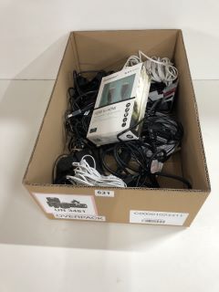 BOX OF ITEM S INC LOOSE CABLES