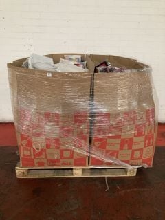 1 X PALLET OF ASSORTED GOODS TO INCLUDE TABLET CASES, DESK MATS AND PHONE CASES