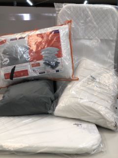 QTY OF ASSORTED BED ITEMS INC OCTA SMART PILLOW