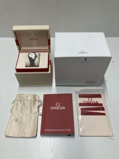 OMEGA CONSTELLATION 29MM STEEL ON STEEL LADIES SELF-WINDING WATCH, CREAM SILVER DIAL WITH DIAMOND HOUR MARKERS - MODEL NUMBER O13110292052001, COMES COMPLETE WITH AN INNER & OUTER BOX, PAPERWORK & WA