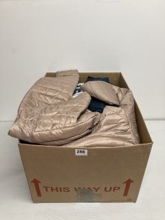 BOX OF ASSORTED CLOTHING ITEMS IN VARIOUS SIZES & DESIGNS
