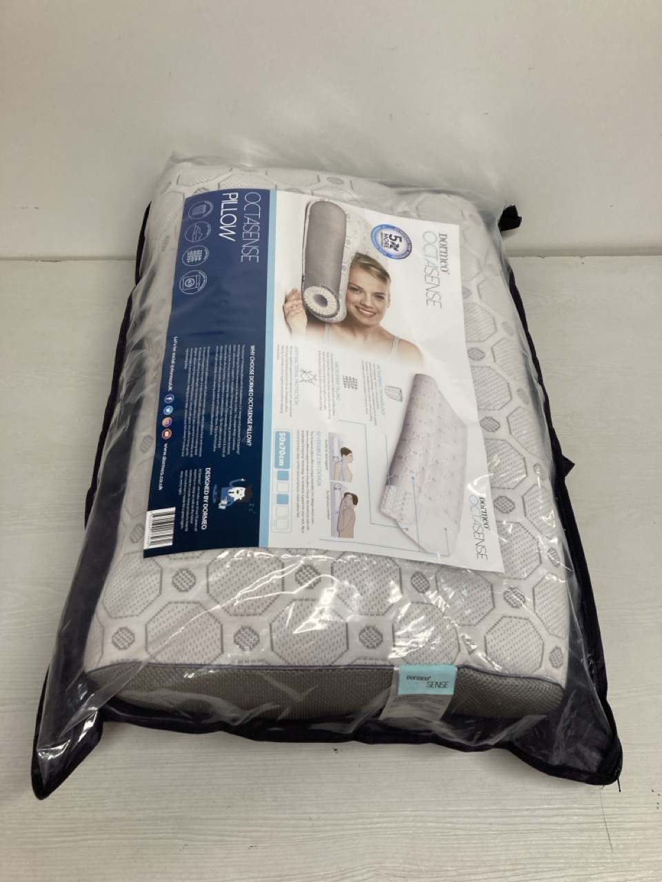 John Pye Auctions 2 X DORMEO OCTASENSE PILLOWS