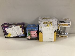 4 X ASSORTED ITEMS TO INCLUDE MINECRAFT PIG LIGHT