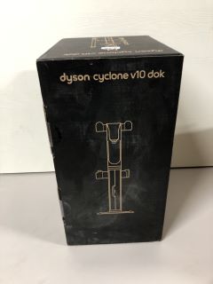 DYSON CYCLONE V10 DOK