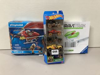 3 X ITEMS INCLUDING HOT WHEELS MUD STUDS