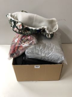 BOX OF ITEMS INC PATTERNED BAG