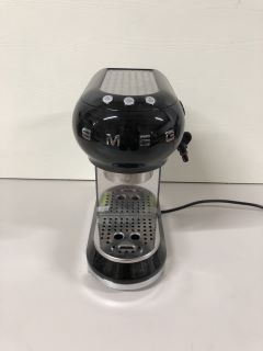 SMEG COFFEE MACHINE MODEL: ECF01BLUK