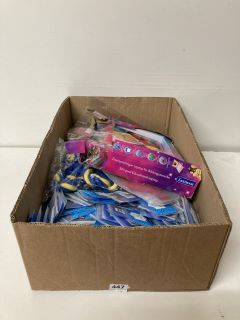 BOX OF ASSORTED ITEMS INC PETPOST TEAR STAIN COMB