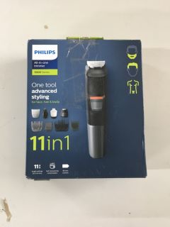 PHILIPS ALL-IN-ONE TRIMMER 5000 SERIES