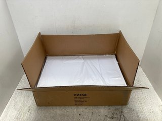 BOX OF FLAT PACK BOXES IN WHITE: LOCATION - E2