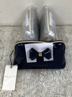 3 X TED BAKER LONDON CURVED BOW MAKE UP BAGS IN NAVY: LOCATION - E1