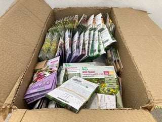 BOX OF ASSORTED SEEDS IN VARIOUS PLANTS: LOCATION - E0