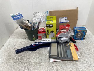 QTY OF ASSORTED ITEMS TO INCLUDE AXUS DECOR BROAD KNIFE (PLEASE NOTE: 18+YEARS ONLY. ID MAY BE REQUIRED): LOCATION - I5